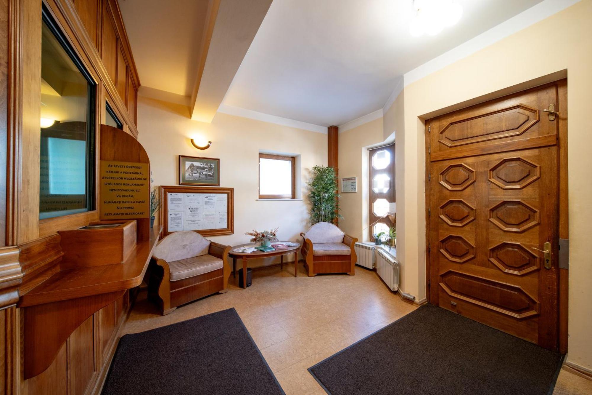 Hotel Lilla Panzió Odorheiu Secuiesc Exterior foto